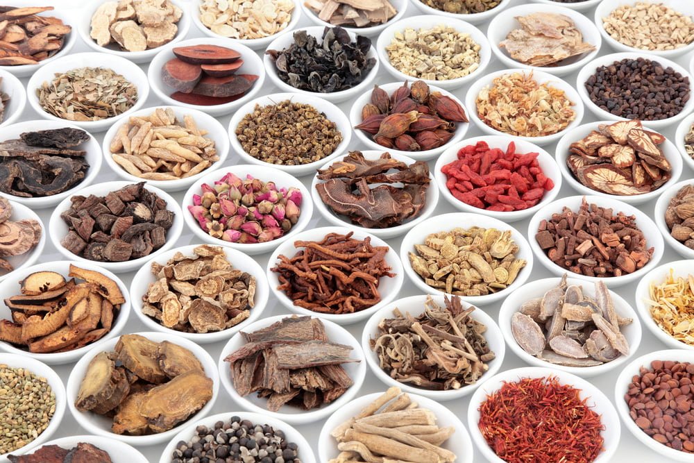 Bỏ túi ngay bí quyết ngâm rượu thuốc chuẩn Đông Y 3